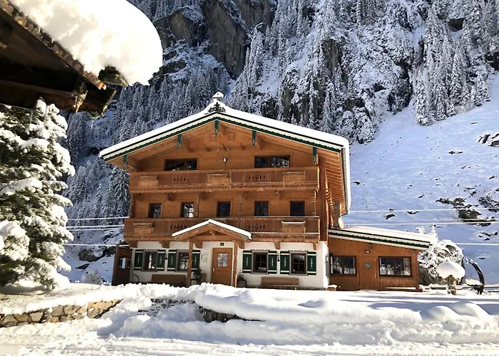 Alpenhaus Lacknerbrunn Casa vacanze Mayrhofen