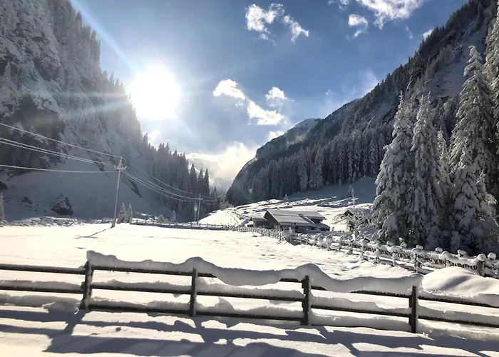 Nyaraló Alpenhaus Lacknerbrunn Mayrhofen